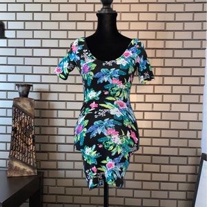 Floral mini dress size XS